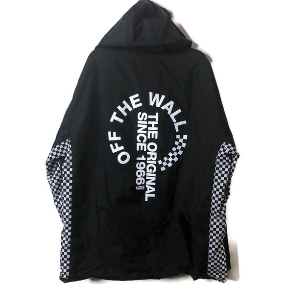 vans distorted off the wall black anorak jacket